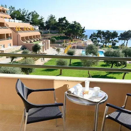 Royal Paradise & Resort