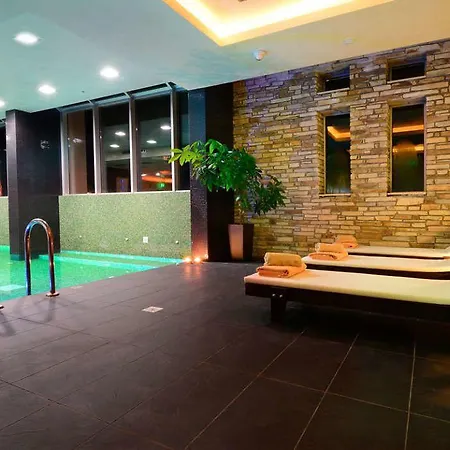 Royal Paradise & - Adults Friendly אתר נופש 5*