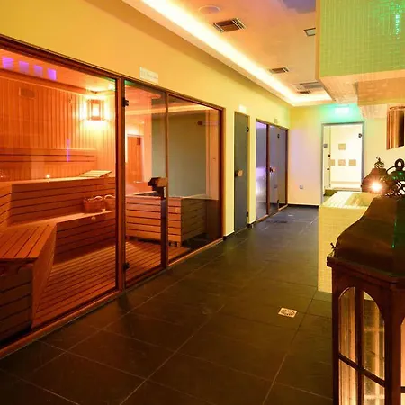 Royal Paradise & (adults Only) Üdülőközpont 5*