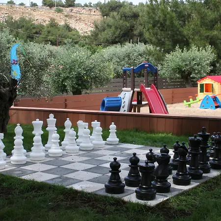 Royal Paradise & - Adults Friendly Resort Potos