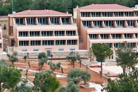 Royal Paradise & Resort Potos